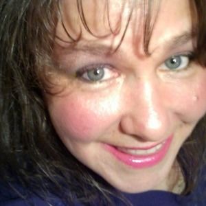 Meet your Posher, Sylvia